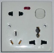 3號220V插座盒,小字形八字形*1+平行=O型*1 T型多角度*1,3插座,帶開關,帶燈,10A,台灣大陸 冷氣通用款
