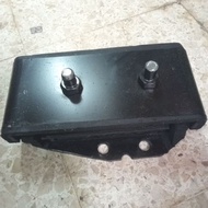 MESIN Trans mounting Rear Engine Mount FUSO 6D22