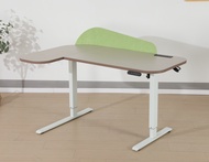 L-shaped Table Electrically Adjustable Height 150cm x68/101cm Standing Desks With USB Wheels Max hei