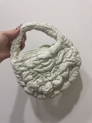 Cos 綠色雲朵包