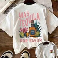 เสื้อยืดคอกลมพิมพ์ลายตัวอักษร Tequila Cocktail Margarita Glass Beverage Lemon Flower Leaf สำหรับผู้ห