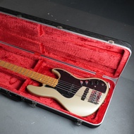 Case guitar/Bass เคสกีต้าร์ไฟฟ้า เบสไฟฟ้า กล่องใส่กีต้าร์ กล่องใส่เบส รุ่น C1