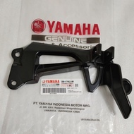 Right Rear Footstep Mount Bracket Yamaha Vega R New 2006 Original 3S0-F7462-00