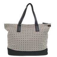 近全新 ISSEY MIYAKE BAOBAO BB69-AG021 灰/黑手提包，黑色，1484 [二手] ISSEY MIYAKE