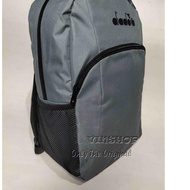 Yjb ORIGINAL DIAXBP81201 DIADORA BACKPACK!!