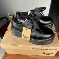 全新有盒Dr.Martens Holly 皮革 舒適百搭 厚底鞋 女款 黑色