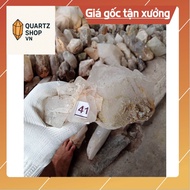 Natural white quartz stone, 100% real Vietnamese stone, size 14.9 x13 x9 cm, weight 1.4 kg 'VN