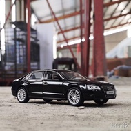 1:32 Audi A8 alloy car model pull back sound and light door opening toy car simulation car sedan boy gift car