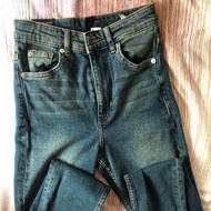 H&M high waisted jeans