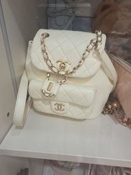 Chanel duma white 22a