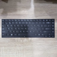 Toshiba Portege R700 R705 R730 R731 R731/B R731/C R731/D R732 R735 Laptop Keyboard