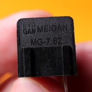 Fence Type PCB Terminal KF/MG8500/7.62-2P3P4P Can Be Spliced PA66 Nylon Copper Pin Environmentally F