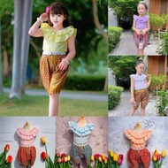ชุดไทยเด็กหญิง ชุดคอระบายสายรุ้งลูกไม้โจงกระเบน ชุดไทยกระดุมหลัง