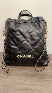 Chanel 22 背包