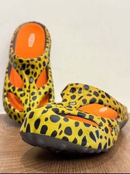 全新🌸KEEN SHANTI 戶外休閒沙灘涼拖 防滑耐磨男裝涼鞋 時尚海灘拖鞋 多尺碼36-45