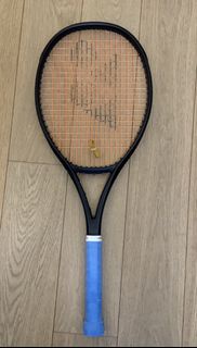 Yonex VCore 100 Grip 2 (Repainted in Matt Black)