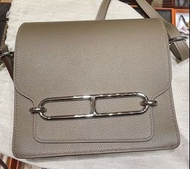 99%新 Hermes Roulis Mini D0 Beige De Weimar 灰色銀扣 斜咩袋 Z stamp ‼️