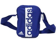 (布丁體育)adidas 愛迪達 隨身潮流小包 側背包 藍白色 另賣 手臂包 斯伯丁 nike 籃球 排球 拖鞋