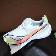 Saucony sports shoes size 44