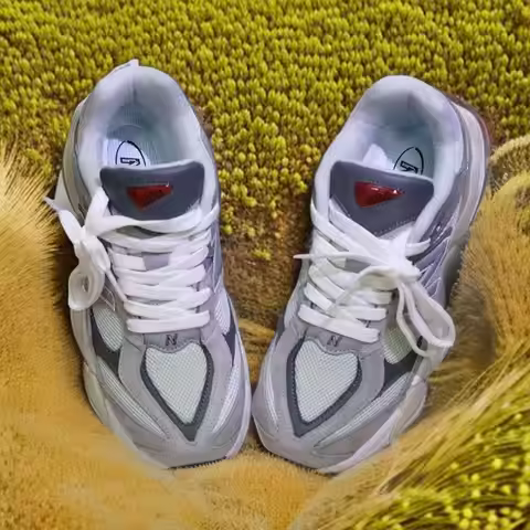 shoes platformRetro patchwork chunky sneakers, material mix, unique style