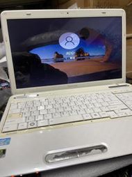 零件機TOSHIBA東芝(NBC4龍)Satellite  L750  15.6吋 i3 筆記型電腦(白色)