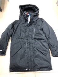 U JEANS MAN 男裝 XS - XL 碼 (男童 150 可穿 XS 碼）GORE-TEX 面料 防風 防水 超輕高級鵝絨 長身羽絨外套 特價 $699 包順豐智能櫃