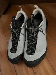 Arc ’teryx Konseal FL 2 leather GTX shoes