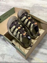 💥現貨💥KEEN NEWPORT H2 超強機能山系必備 透氣防滑防撞護趾水陸兩用溯溪涼鞋 | 軍綠限定滿印款 | 快乾耐磨親水織帶 | 防滑抓地橡膠大底 | 可調節快扣束帶 | 全尺碼現貨供應|