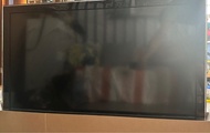 Samesung 46 吋電視一部