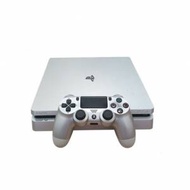 PS4 Slim 銀色版