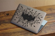 Sticker Aksesoris Laptop Apple Macbook City Below