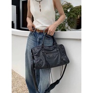 Rivet Motorcycle Bag ABG Hot Girl Bag High-Grade Large Capacity Shoulder Messenger Bag