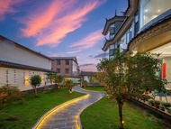 Nanfengli Homestay (Lijiang Sanyi Airport Branch)