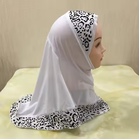 H083 beautiful small girl printed Al amira hijab fit 2-6 years old kids pull on islamic scarf headsc