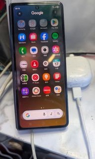 港版行貨三星Galaxy z fold 4  12/512Gb 大屏有黑點 跟全新機套