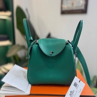 有購証🩷  mini Lindy 絲絨綠 Togo皮銀扣  w刻  24年  99新 五金有膜 有票有盒子