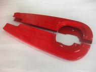 CHAIN CASE GUARD "RED" Fit For HONDA CUB 50 65 70 C65 C70 C90  #บังโซ่ การ์ดบังโซ่ สีแดง