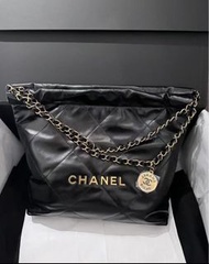 全球代購🌍CHANEL 黑色金字22bag小號  芯片包 黑色金字金鍊超美 2⃣️4⃣️年票 (支持7間銀行免息分期）