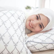 Leyna Pillow / Bantal Leyna ( Free Postage)