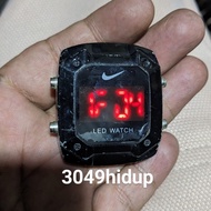 jam tangan bekas no 3049 hidup 