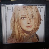 G932：Hilary Duff - Hilary Duff【纪念品】