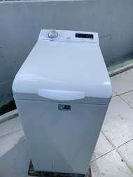 💥$1899💥 Electrolux 伊萊克斯 EWT1266EWW 洗衣機 二手電器 拆舊 搬屋 雪櫃 冰箱  貨到付款