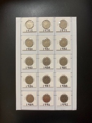 （貳圓一套）香港硬幣1975-92年二元英女王伊利沙伯二世一套共十五枚 Government of Hong Kong 1975-92 $2 Queen Elizabeth ll  15 pieces