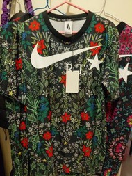 Nike Nikelab x RICCARDO TISCI FLORAL TEE Size Medium