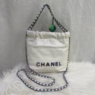 Chanel 22 mini bag