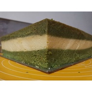 Kek Lumut Cheese (Pre Order)