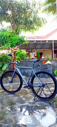 Sepeda Fixie Second Bekas (Hub Torpedo)