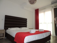 Adonis Aix-en-Provence