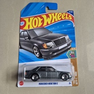 Hot Wheels Mercedes Benz 500 E