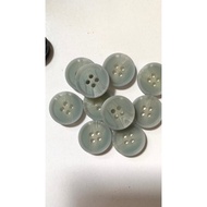 Plastic button diameter 1.8cm